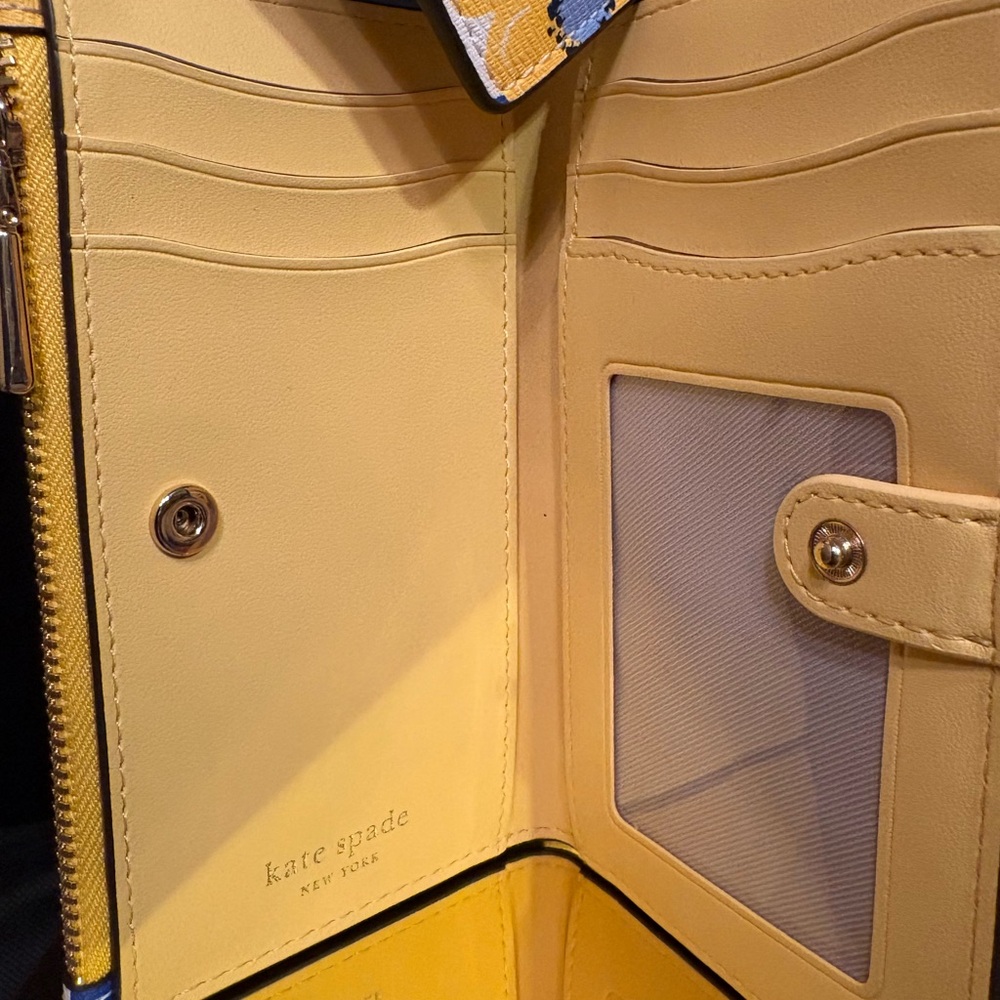 Kate Spade Morgan Sunshine Floral Small Slim Bifold Wallet & Card Case Wristlet - Picture 6 of 12